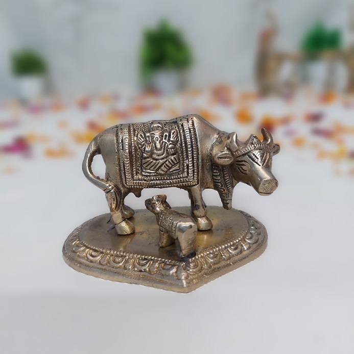 Handcrafted Brass Kamdhenu Cow with Calf & Ganesh Idol | Vastu Holy Cow Gomata Statue for Wealth, Fertility, Prosperity, Home Temple & Auspicious Gifting