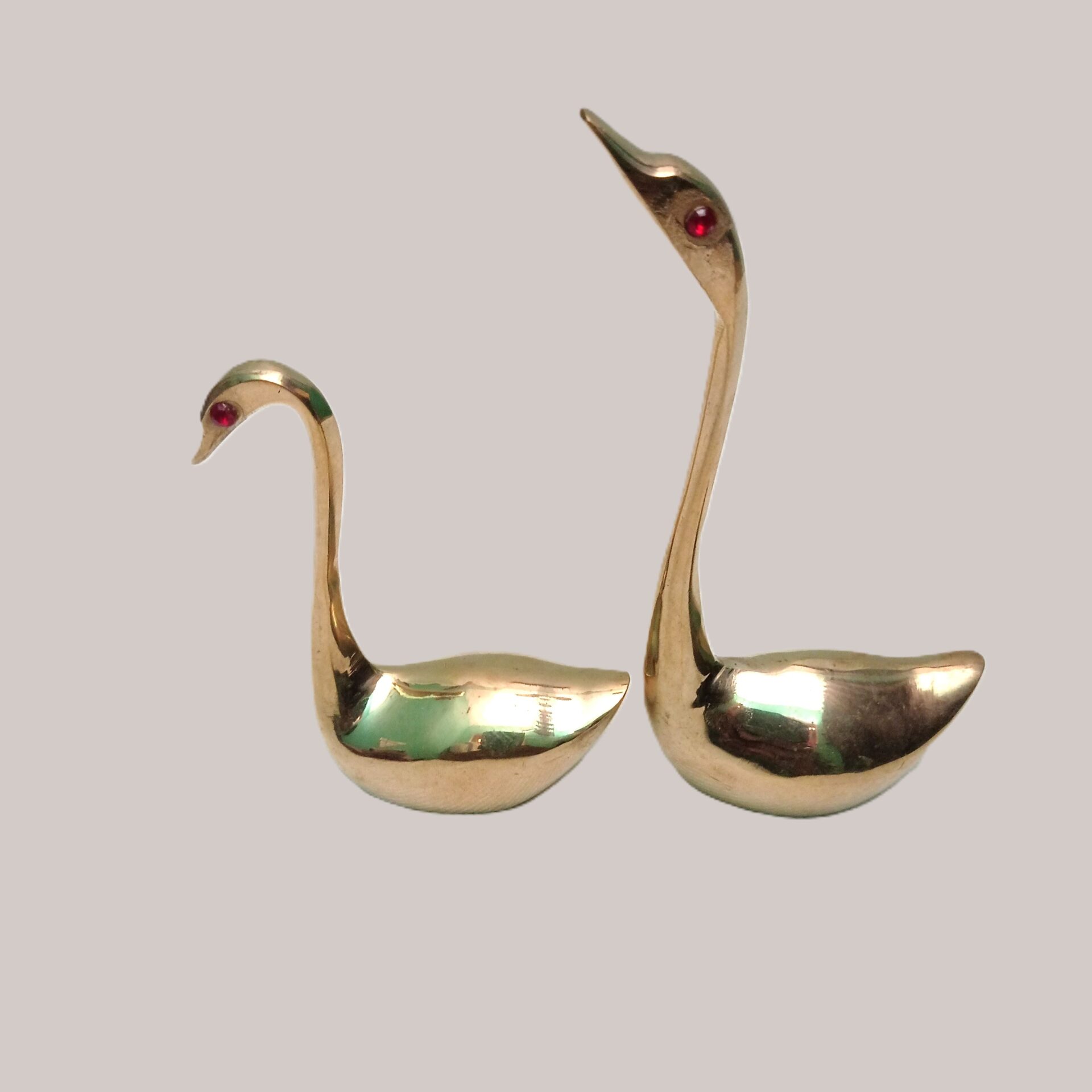 Decorative Swan Brass Idol Pair | Metal Statue | Swan Sculpture | for Home Decor, Office, Puja | Animal Figurines | Decorative Brass Gift Showpiece - Image 2