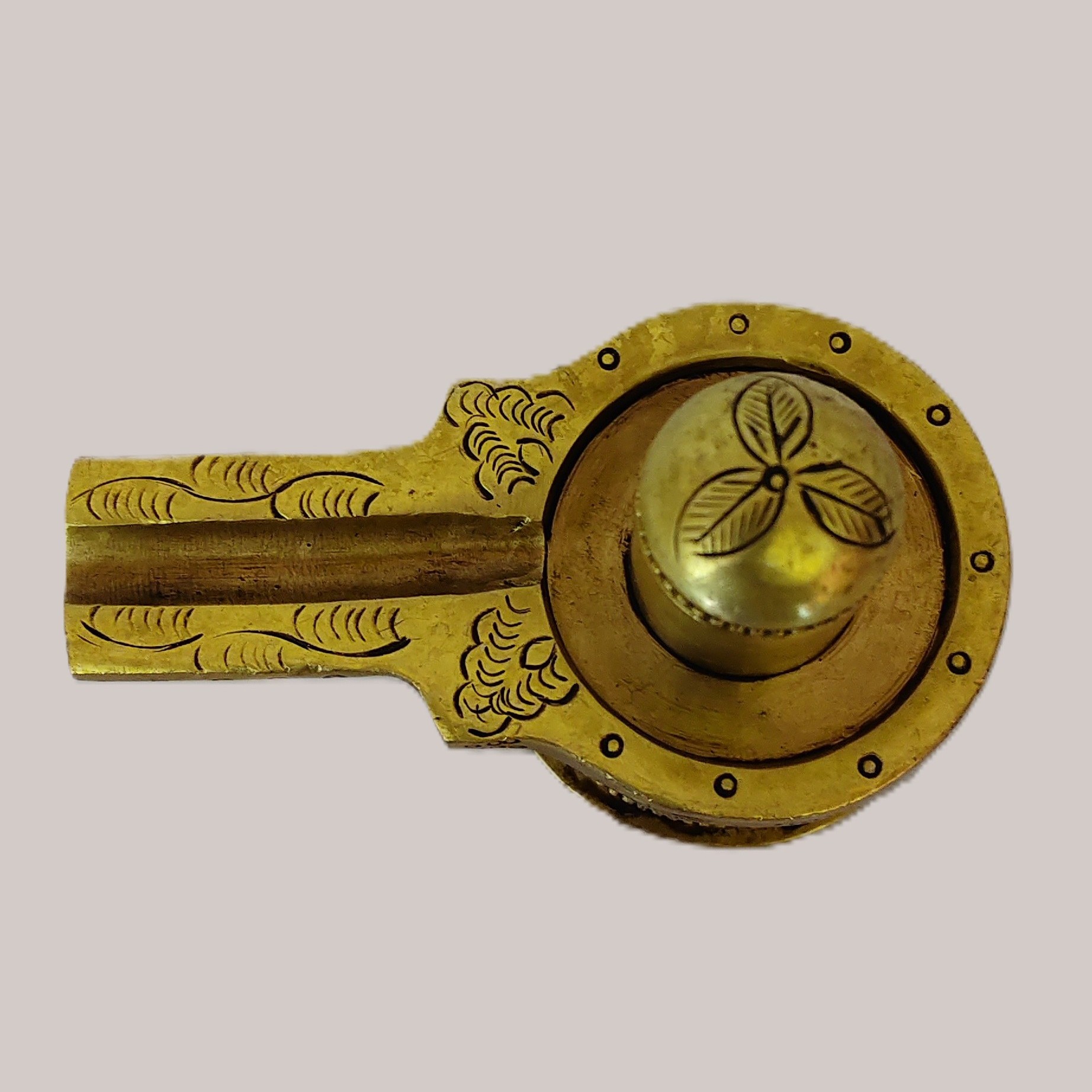 Handcrafted Brass Shivling with Yoni Base | Vastu Shivalinga Murti for Home Temple, Abhishek, Mahashivratri Puja, Protection & Spiritual Energy Decor - Image 3