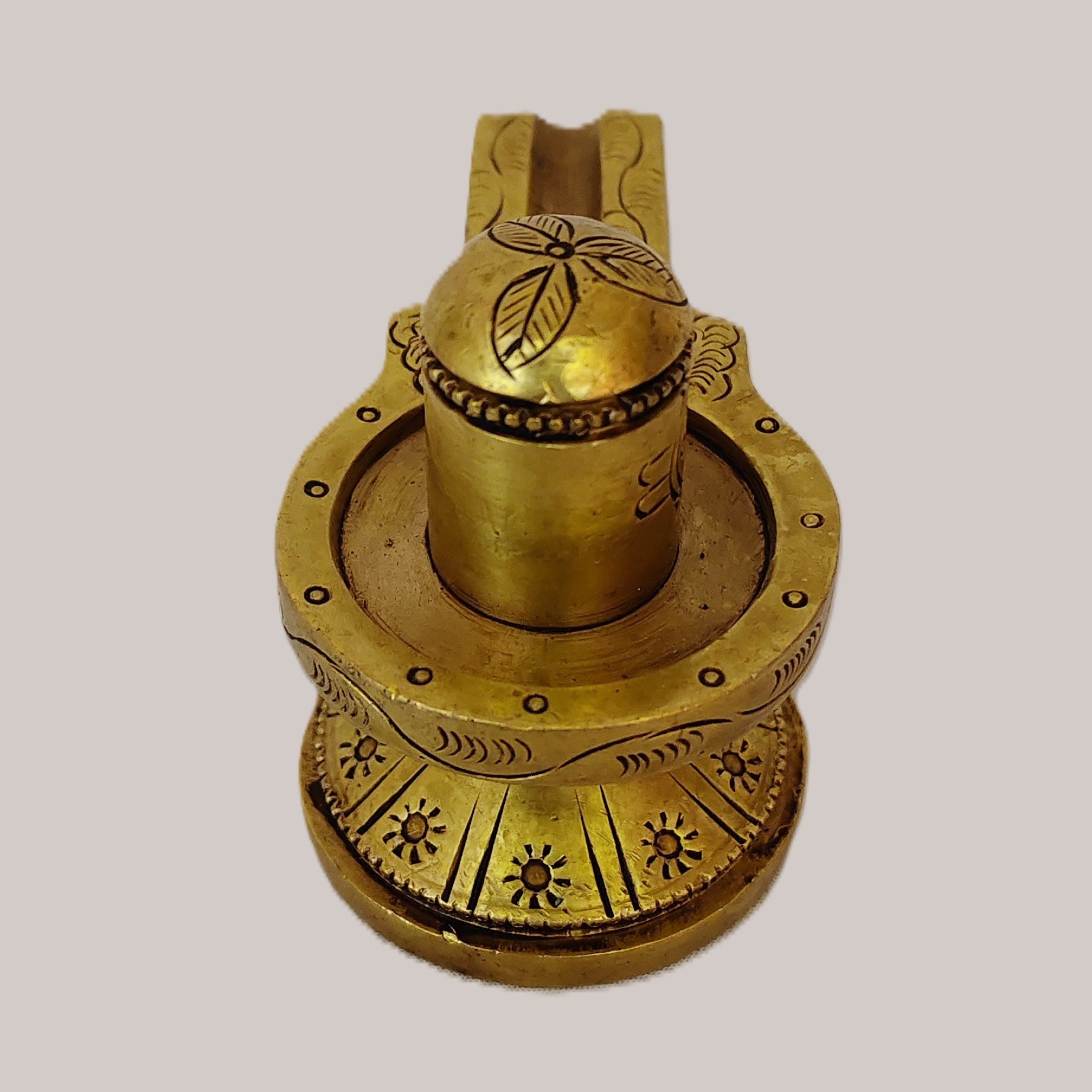 Handcrafted Brass Shivling with Yoni Base | Vastu Shivalinga Murti for Home Temple, Abhishek, Mahashivratri Puja, Protection & Spiritual Energy Decor - Image 4