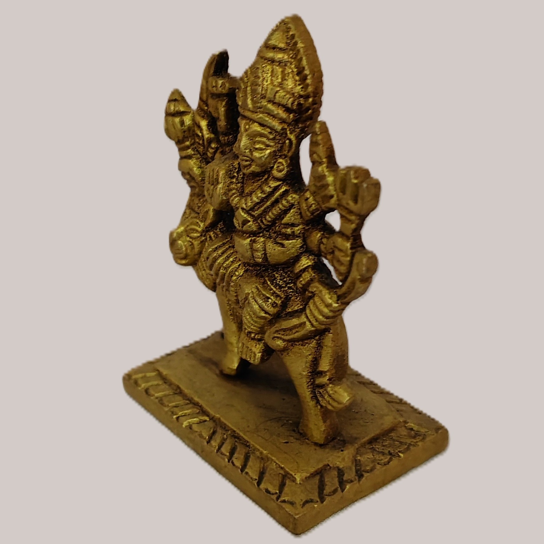Handcrafted Small Brass Durga Maa Idol on Lion | Vastu Ashtabhuja Mahishasuramardini Devi Statue for Car Dashboard, Travel Puja, Protection & Navratri Gifting - Image 4