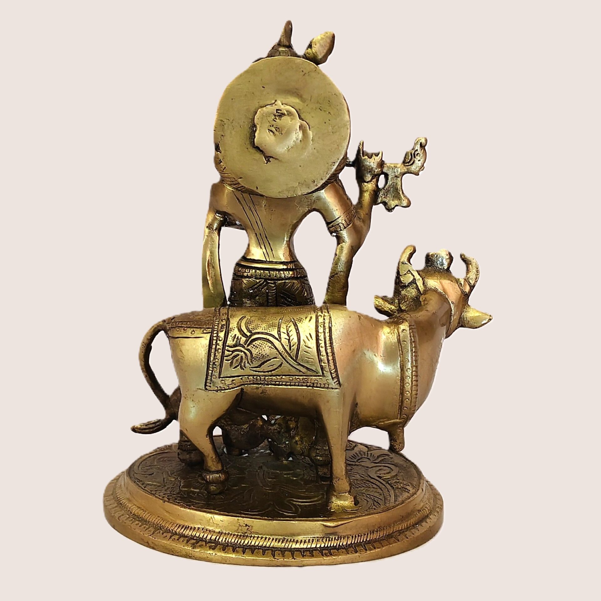 Handcrafted Brass Lord Krishna Idol with Cow Playing Flute | Vastu Gopal Murti for Home Temple, Pooja Room, Office Decor & Auspicious Devotional Gifting - Image 4