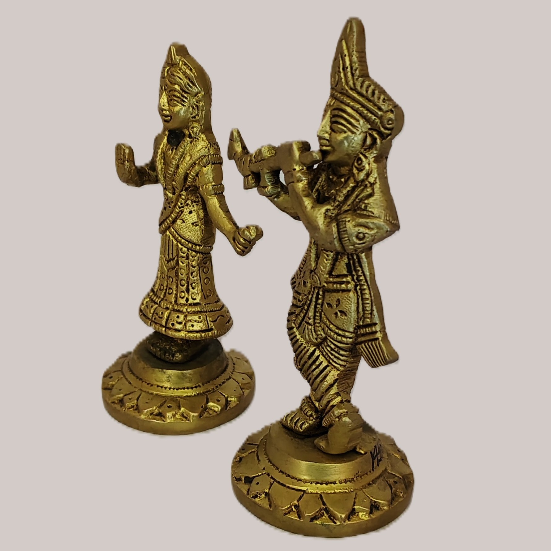 Radha Krishna Brass Idol Set | Radha Krishna Metal Statue | Gold Finish | Krishna Sculpture | for Home, Office, Puja | Religious Figurines | Decorative Murti Gift Showpiece - Image 3