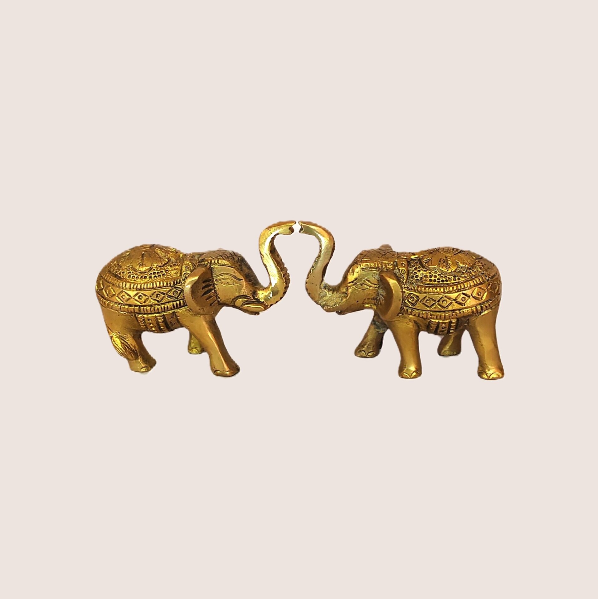 Decorative Elephant Brass Idol | Elephant Trunk Up Statue | Elephant Sculpture for Home Decor, Office, Puja | Animal Figurines | Decorative Murti Brass Gift Showpiece