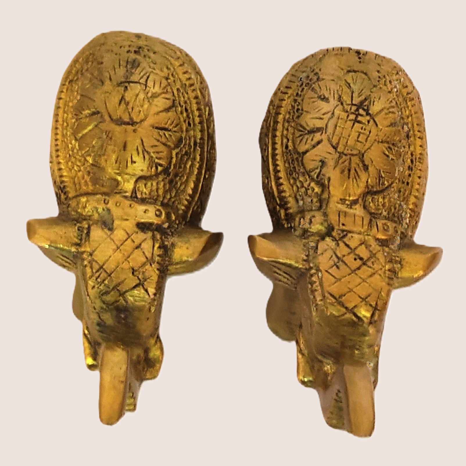 Decorative Elephant Brass Idol | Elephant Trunk Up Statue | Elephant Sculpture for Home Decor, Office, Puja | Animal Figurines | Decorative Murti Brass Gift Showpiece - Image 3