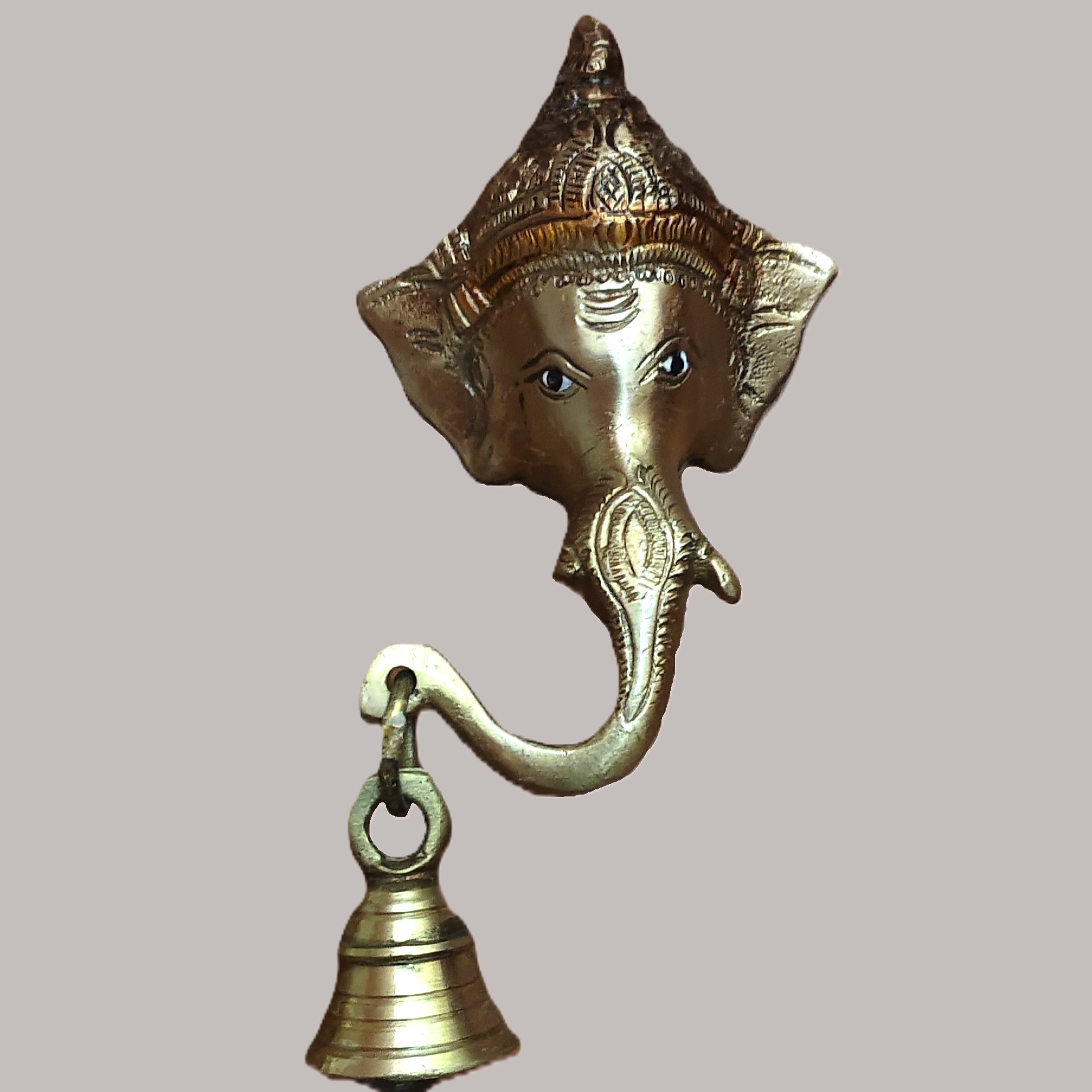 Handcrafted Brass Ganesh Face Wall Hanging with Temple Bell | Vastu Ganesha Head Door Decor for Main Entrance, Pooja Room & Auspicious Home Blessing - Image 2