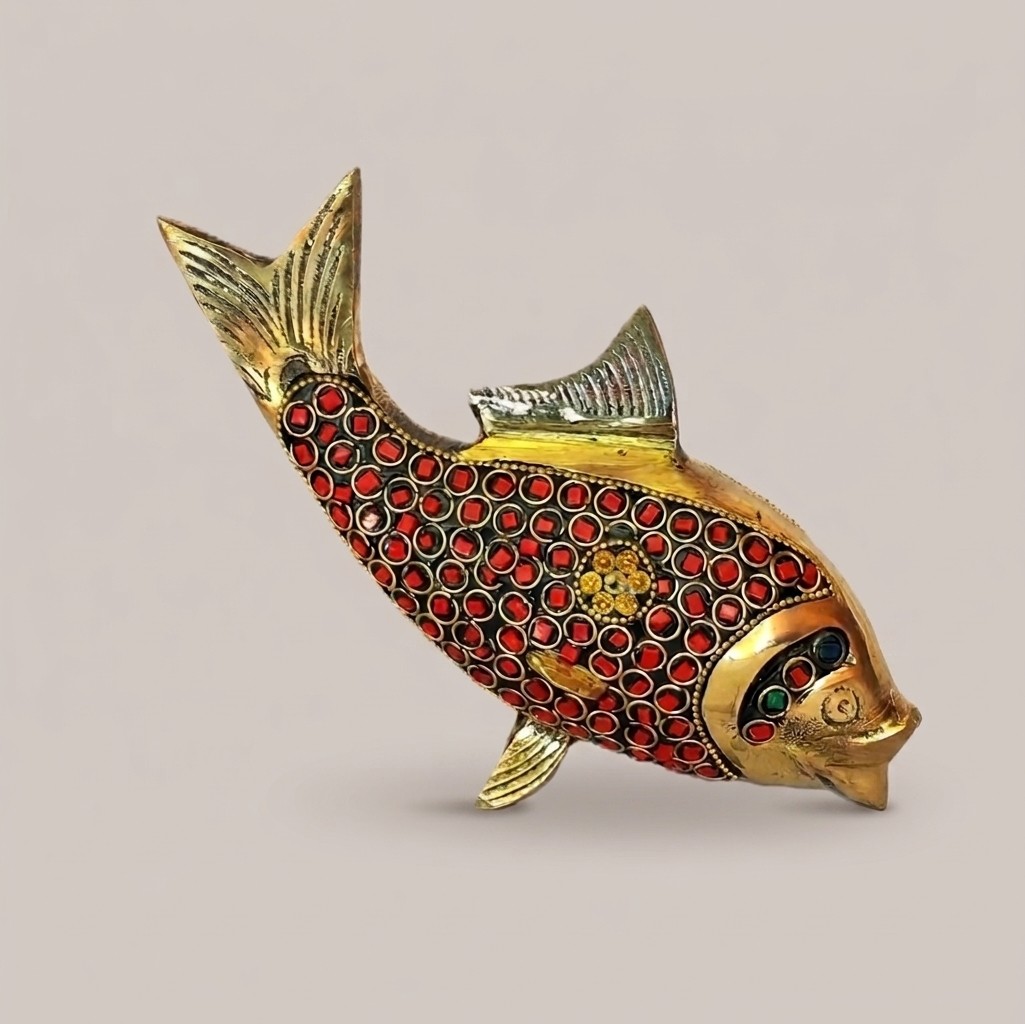 Pure Brass Fish Showpiece with Stone Work – Handcrafted Miniature Fish Figurine for Home Décor, Vastu Decoration, Office Table, Gift Item